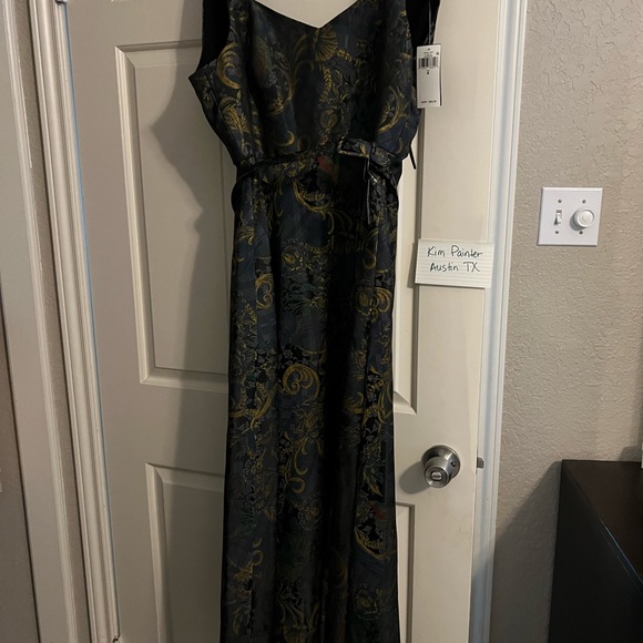 Mixed-Motif Belted Jacquard Halter Gown by Ralph Lauren size 6 - Picture 2 of 2